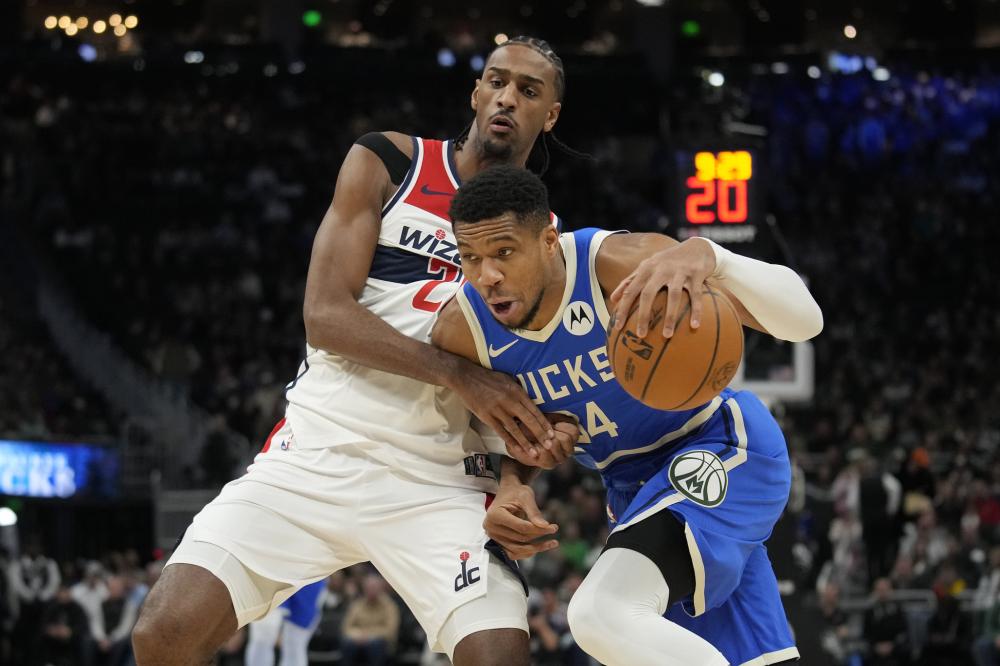 起伏中他曾 起伏中他曾