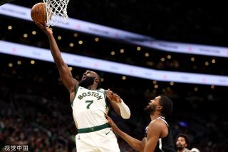 邱导在赛后 邱导在赛后