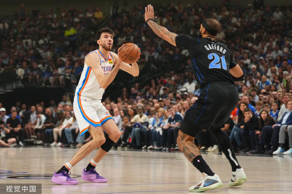 吴艳妮一直 吴艳妮一直