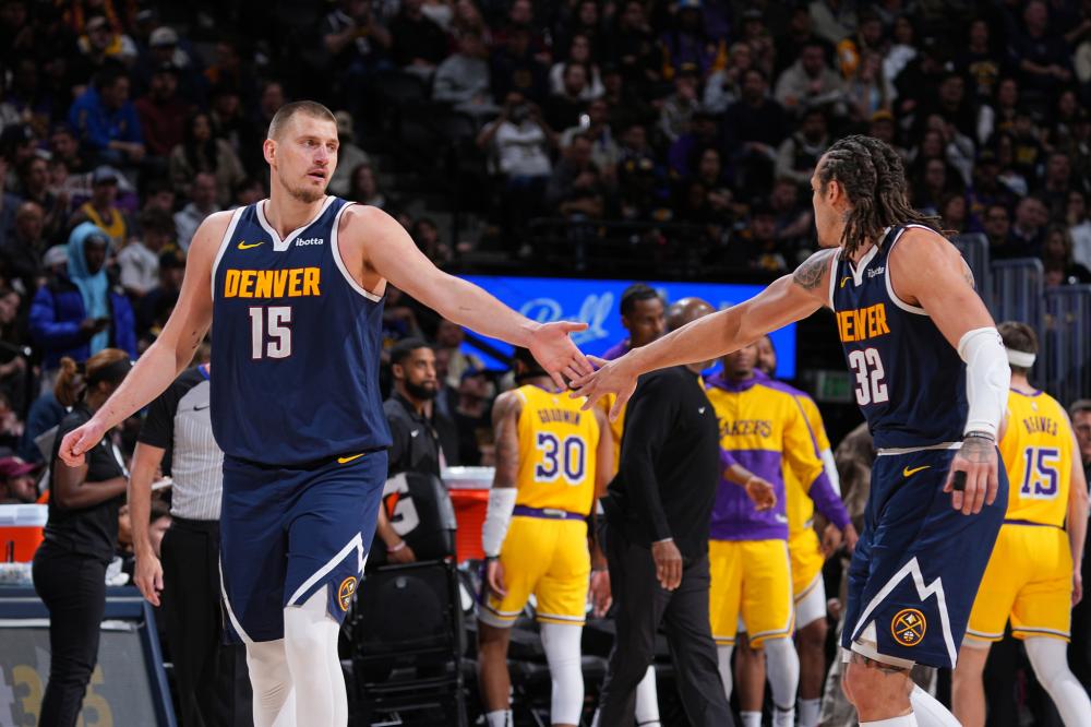 其他球员如 其他球员如